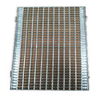 Zinguez les grilles en acier soudées de gril de grille de maille de promenade de passage couvert râpant 25~40 millimètres de taille